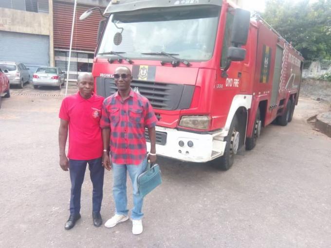 CLW GROUP delivering Sinotruk HOWO 6x4 water foam fire truck to Oyo State Fire Service, Nigeria.