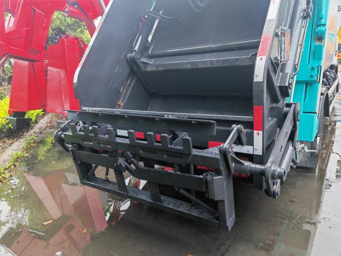 Dongfeng Dollicar 4x2 Compactor Garbage Truck 5-8m³ Waste Collector Truck